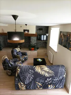 Cuisine ou kitchenette dans l'établissement Hors du temps gîte nature