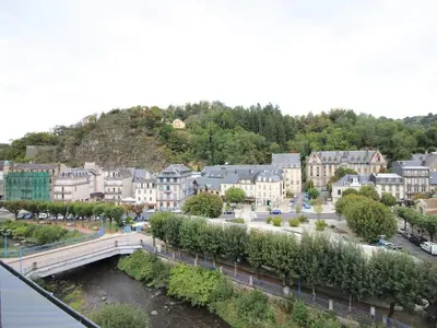 Vue générale sur La Bourboule ou vue de la ville depuis l'appartement