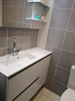 Salle de bains dans l'établissement Villa Thérèse