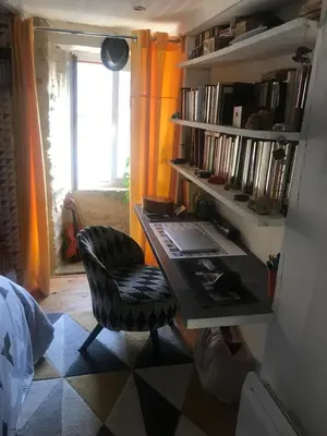 Bibliothèque dans le B&B/chambre d'hôtes