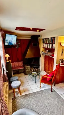 Coin salon dans l'établissement Maison Le Barbier 10pers Le Mont Dore