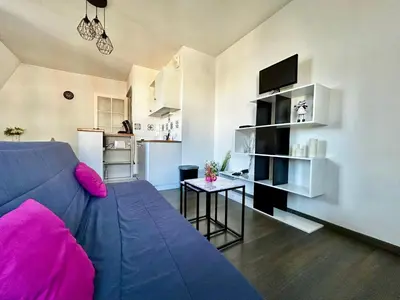 Cuisine ou kitchenette dans l'établissement Le Cerez, central et atypique