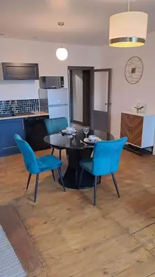 Cuisine ou kitchenette dans l'établissement Chez germaine