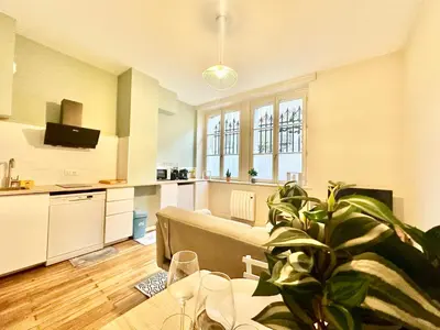 Cuisine ou kitchenette dans l'établissement Le Général, optimal et central