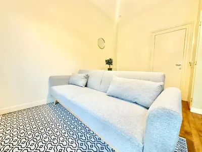 Coin salon dans l'établissement Le Général, optimal et central