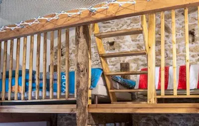 Un ou plusieurs lits superposés dans un hébergement de l'établissement Amazing Home In St-Hilaire-Le-Château