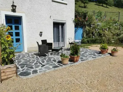 Jardin de l'établissement Studio calme et nature bien situé