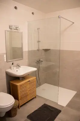 Salle de bains dans l'établissement L'Abri du Berger