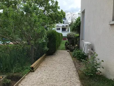 Jardin de l'établissement Studio neuf de 24m²