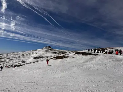 L'établissement La Maison aux Volets Bleus 3ème Étage en hiver