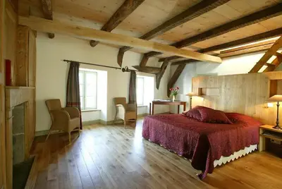 Un ou plusieurs lits dans un hébergement de l'établissement La maison Saluces