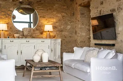 Coin salon dans l'établissement The Louis Aragon Cottage Exceptional Elegance