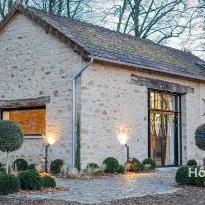 The Louis Aragon Cottage Exceptional Elegance