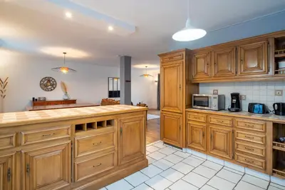 Cuisine ou kitchenette dans l'établissement Gaillarde - Maison pour 8 avec grand jardin