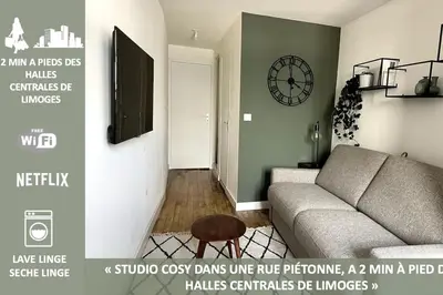 Coin salon dans l'établissement Superbe studio en hypercentre et rue piétonne - 3emeAdrienDubouché