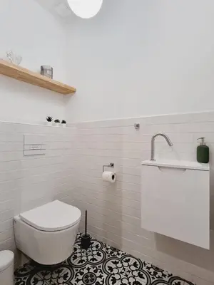 Salle de bains dans l'établissement Gîte Le Chambougeal avec spa privatif