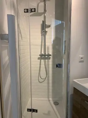 Salle de bains dans l'établissement Studio Cosy à 12 min à pieds de la Gare