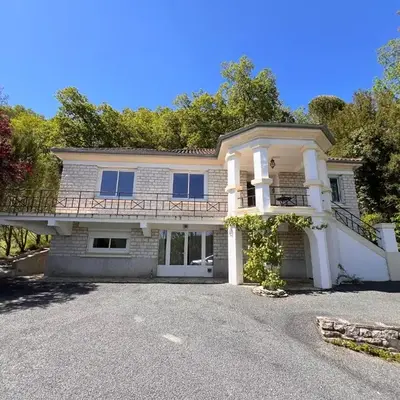 Maison Meublée Montignac-Lascaux
