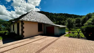 Vue générale sur la montagne ou vue sur la montagne depuis la maison de vacances