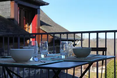 Balcon ou terrasse dans l'établissement Gîte Bellevue - Domaine de la chapelle en Corrèze