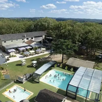 ZEcamping 4 étoiles animaux acceptés piscine couverte
