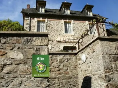 Certificat, récompense, panneau ou autre document affiché dans l'établissement Gîte de France Gîte ecole 4 3 épis - Gîte de France 4 personnes MAE-6354