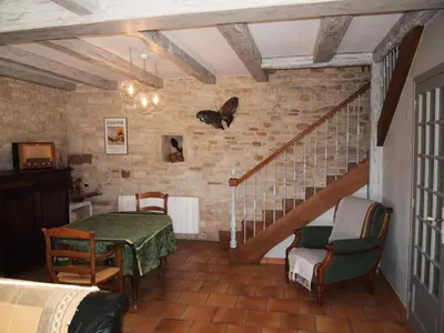 Coin salon dans l'établissement Gîte de France La deymie 3 épis - Gîte de France 6 personnes MAE-6404