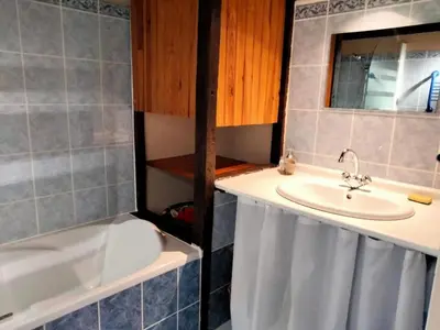 Salle de bains dans l'établissement Gîte de France Gîte joulebois 3 épis - Gîte de France 4 personnes MAE-6444