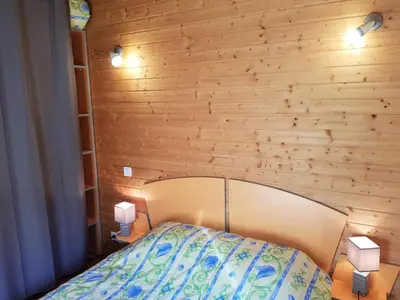 Un ou plusieurs lits dans un hébergement de l'établissement Gîte de France Chalet n°3 - Gîte de France 4 personnes MAE-6494