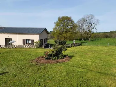 Jardin de l'établissement Gîte de France O'calm 3 épis - Gîte de France 4 personnes MAE-9014