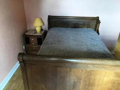 Un ou plusieurs lits dans un hébergement de l'établissement Gîte de France à Saint-Exupéry-les-Roches 3 épis - Gîte de France 6 personnes MAE-9064