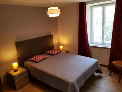Un ou plusieurs lits dans un hébergement de l'établissement Gîte de France Chas lo fustier 3 épis - Gîte de France 4 personnes MAE-9214