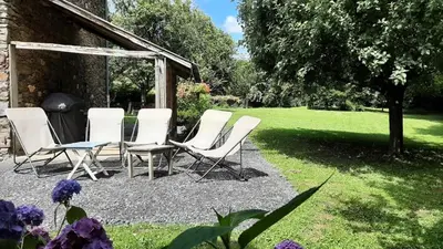 Jardin de l'établissement Gîte de France Gîte des papous 4 épis - Gîte de France 10 personnes MAE-9494