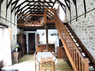 Plan de l'établissement Gîte de France Gîte de la xaintrie 2 épis - Gîte de France 4 personnes MAE-9534
