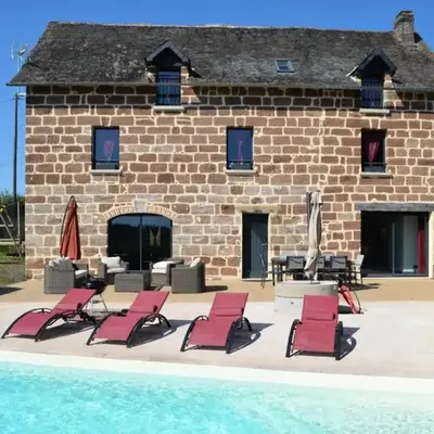 Gîte de France Le grand cluzel 4 épis - Gîte de France 8 personnes MAE-9554