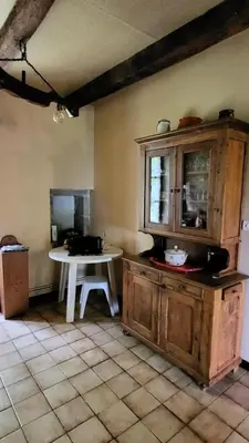 Télévision ou salle de divertissement dans l'établissement Gîte de France Petit 2 épis - Gîte de France 4 personnes MAE-9634