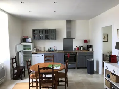 Cuisine ou kitchenette dans l'établissement Gîte de France Fanfou 3 épis - Gîte de France 4 personnes MAE-9694