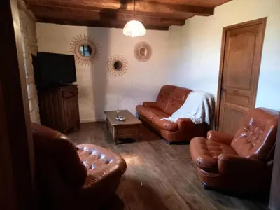 Coin salon dans l'établissement Gîte de France Gratte bruyère 3 épis - Gîte de France 8 personnes MAE-9984