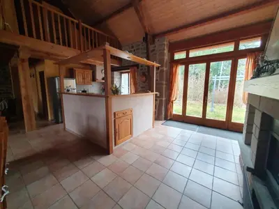 Cuisine ou kitchenette dans l'établissement Gîte de France La barthèçoice 3 épis - Gîte de France 7 personnes MAE-0074