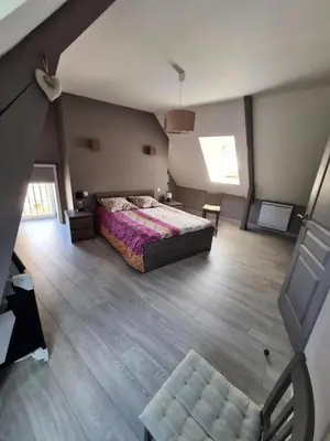Un ou plusieurs lits dans un hébergement de l'établissement Gîte de France Le chapelou 3 épis - Gîte de France 4 personnes MAE-0104