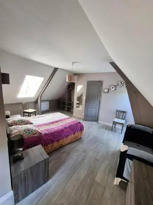 Un ou plusieurs lits dans un hébergement de l'établissement Gîte de France Le chapelou 3 épis - Gîte de France 4 personnes MAE-0104