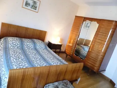 Un ou plusieurs lits dans un hébergement de l'établissement Gîte de France à Le Chastang 3 épis - Gîte de France 6 personnes MAE-0114