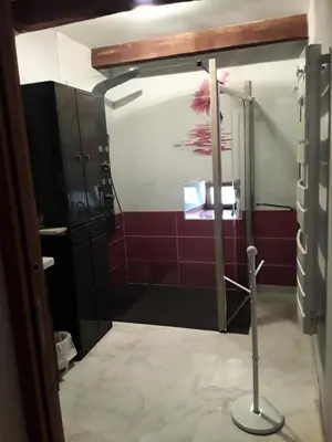 Salle de bains dans l'établissement Gîte de France Le fournil de paulette et guy 4 épis - Gîte de France 6 personnes MAE-0154