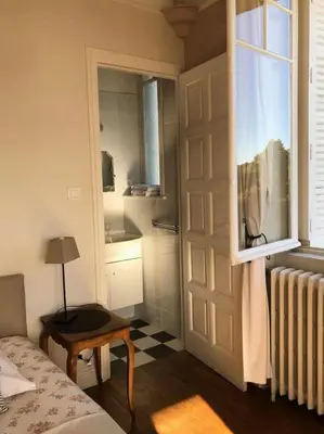 Un ou plusieurs lits dans un hébergement de l'établissement Gîte de France A perle de vue 4 épis - Gîte de France 14 personnes MAE-0294