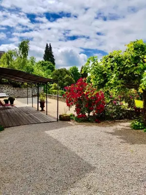 Jardin de l'établissement Gîte de France A perle de vue 4 épis - Gîte de France 14 personnes MAE-0294