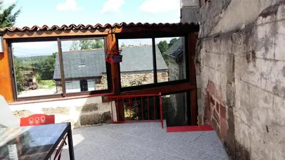 Balcon ou terrasse dans l'établissement Gîte de France Chirac du midi corrézien 3 épis - Gîte de France 6 personnes MAE-0324