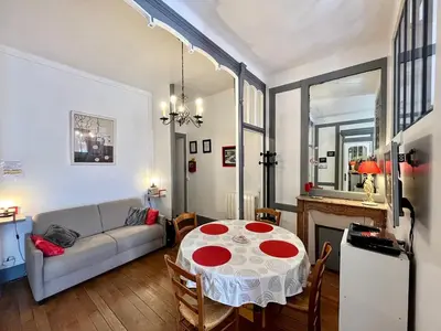 Coin salon dans l'établissement Appartement T2 au Mont-Dore, 4 pers, animaux acceptés, WiFi - FR-1-608-259