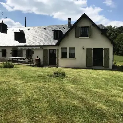 Gîte de France Le rouzeyrol 3 épis - Gîte de France 12 personnes MAE-9674