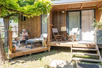 Jardin de l'établissement Chambre d'hôtes de la dame blanche