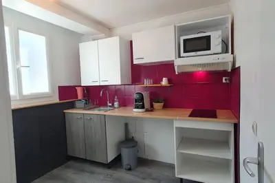 Cuisine ou kitchenette dans l'établissement *L'Anatole*/Haute Ville/TULLE